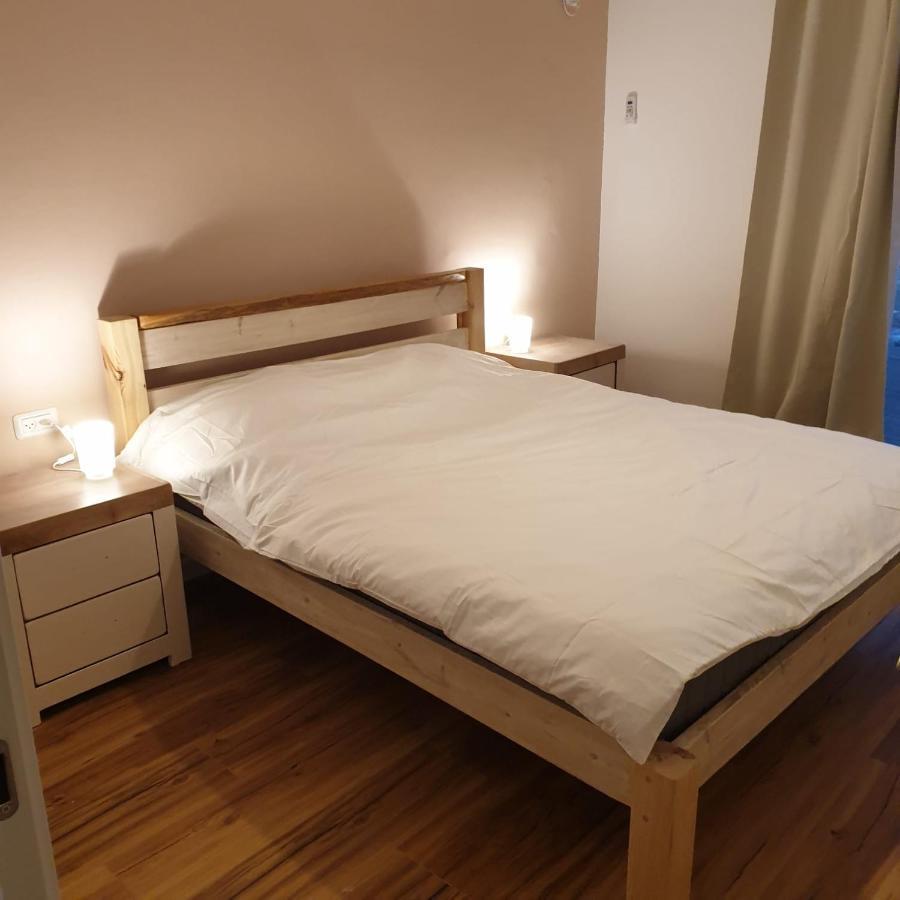 Moonlight Suite Arad צימר אור הירח, ערד Exteriör bild