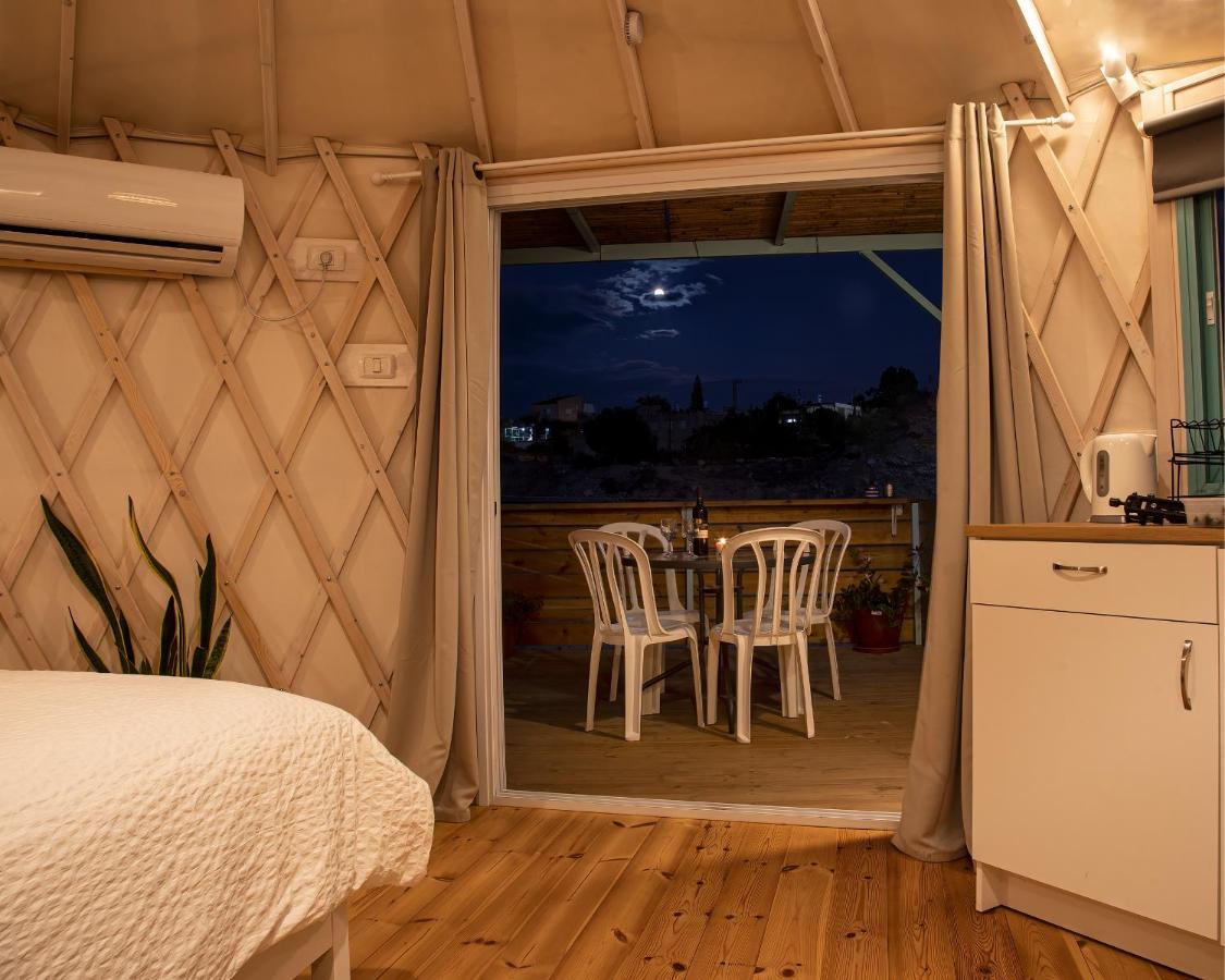 Moonlight Suite Arad צימר אור הירח, ערד Exteriör bild